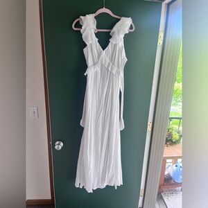 Never been worn white maxi dress